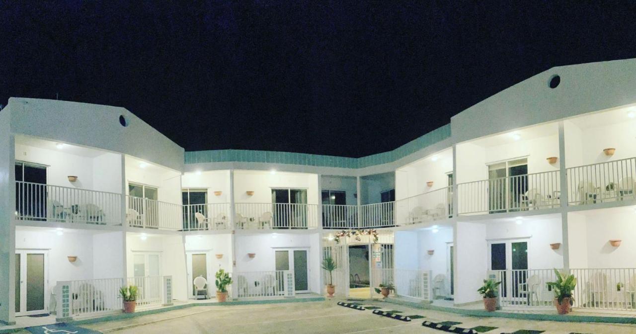 Nautilus By La Jamaca Hotels-Downtown La Parguera Lajas Zewnętrze zdjęcie