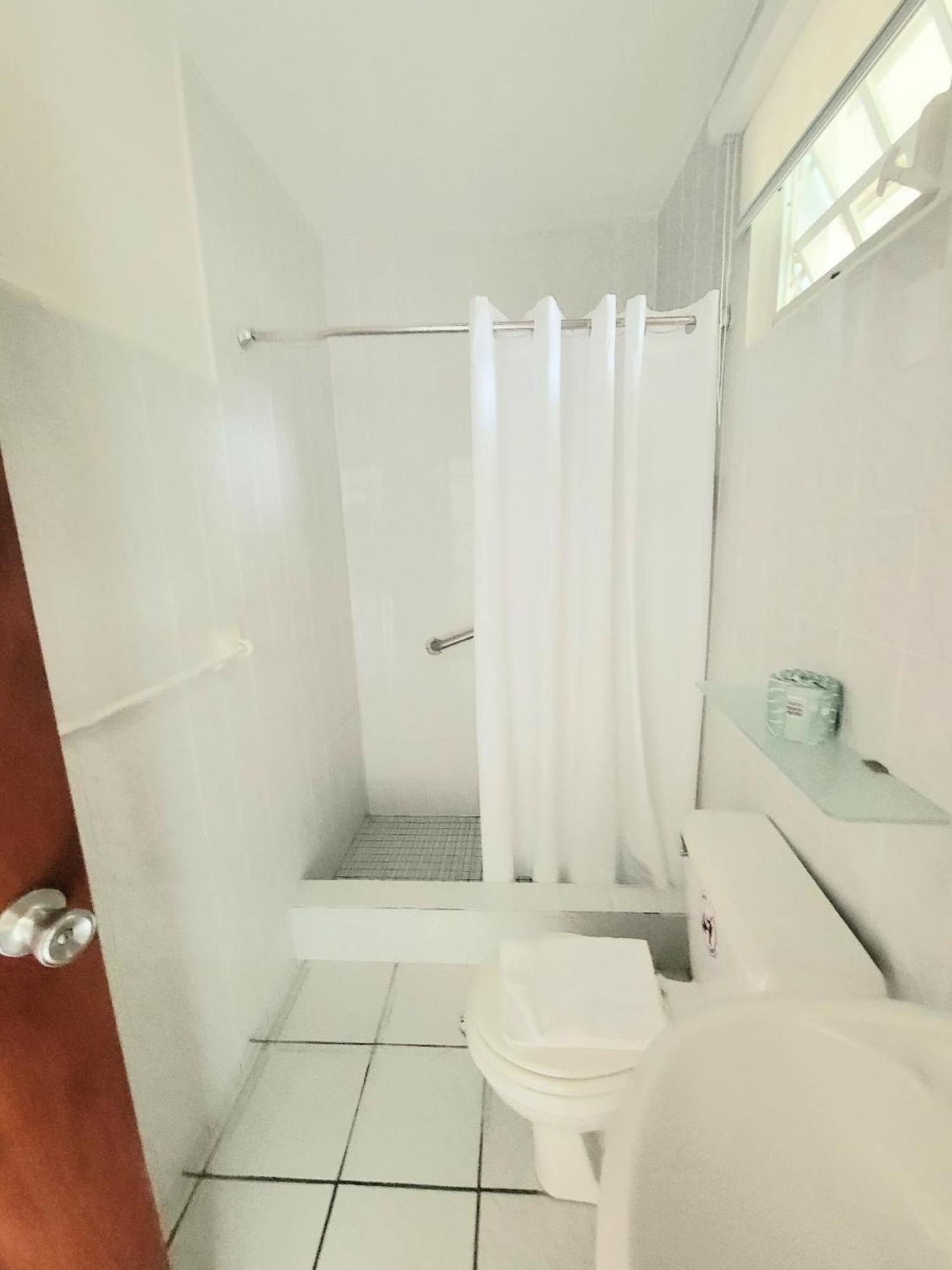 Nautilus By La Jamaca Hotels-Downtown La Parguera Lajas Zewnętrze zdjęcie