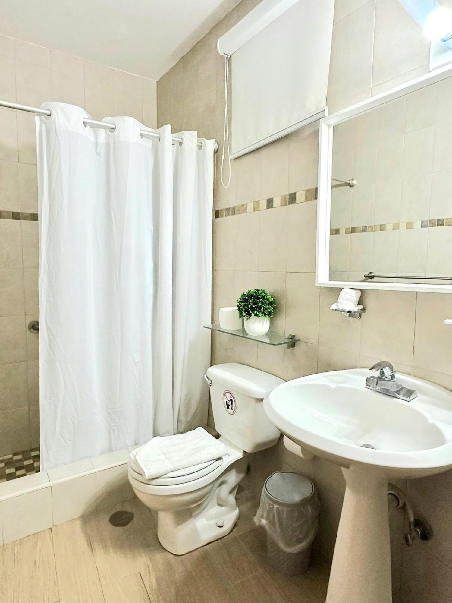 Nautilus By La Jamaca Hotels-Downtown La Parguera Lajas Zewnętrze zdjęcie