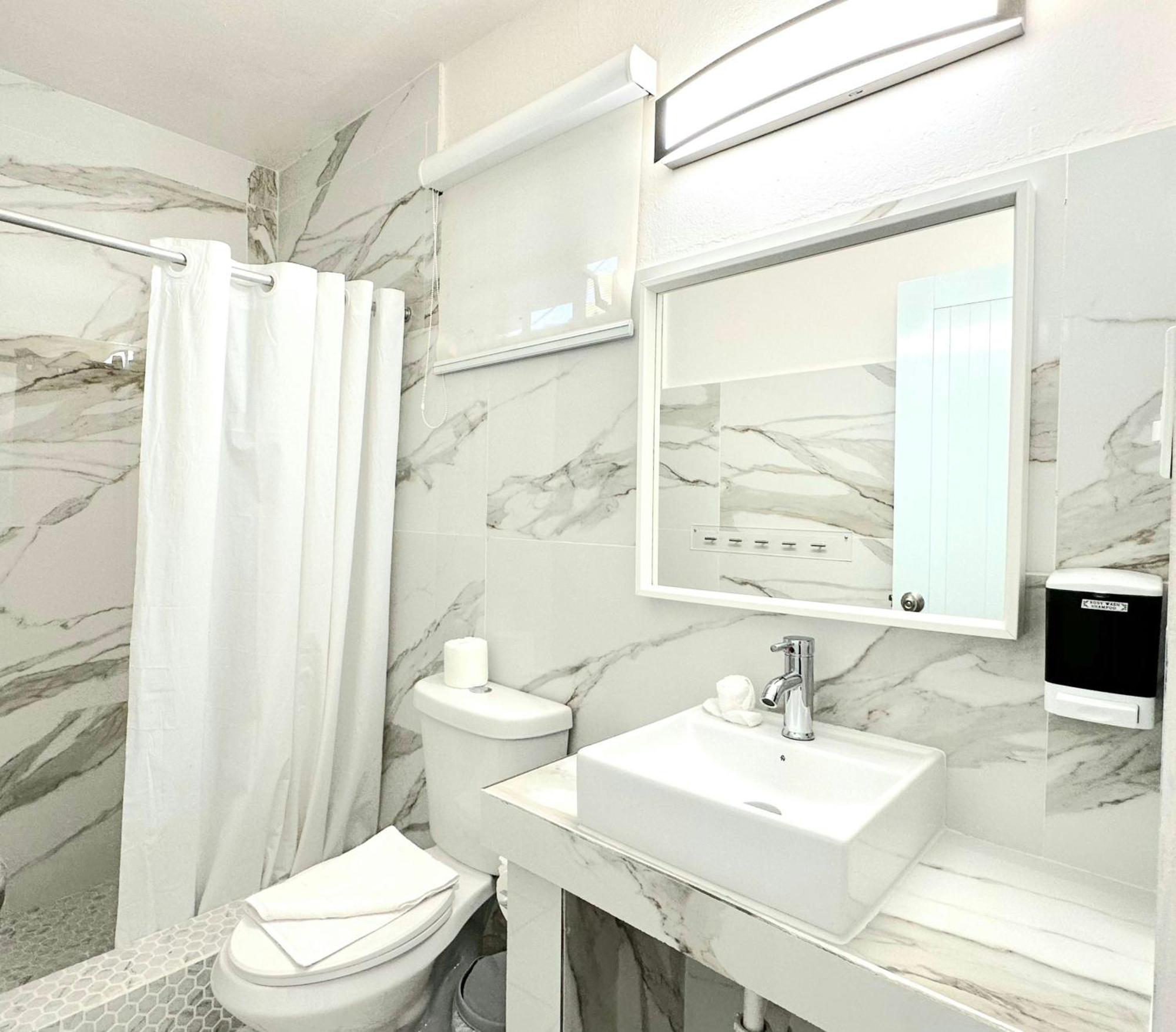 Nautilus By La Jamaca Hotels-Downtown La Parguera Lajas Zewnętrze zdjęcie